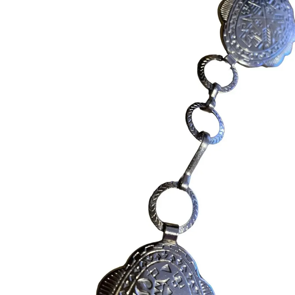 Women's Silver Metal Fashion Belt 26-32